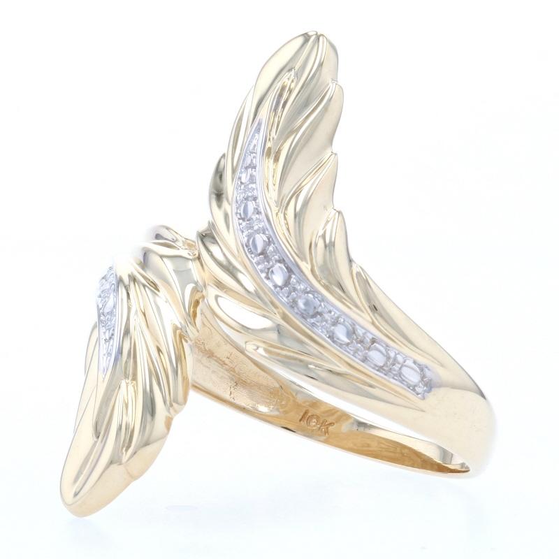 Yellow Gold Feather Bypass Statement Ring - 10k Textured In Excellent Condition In Greensboro, NC