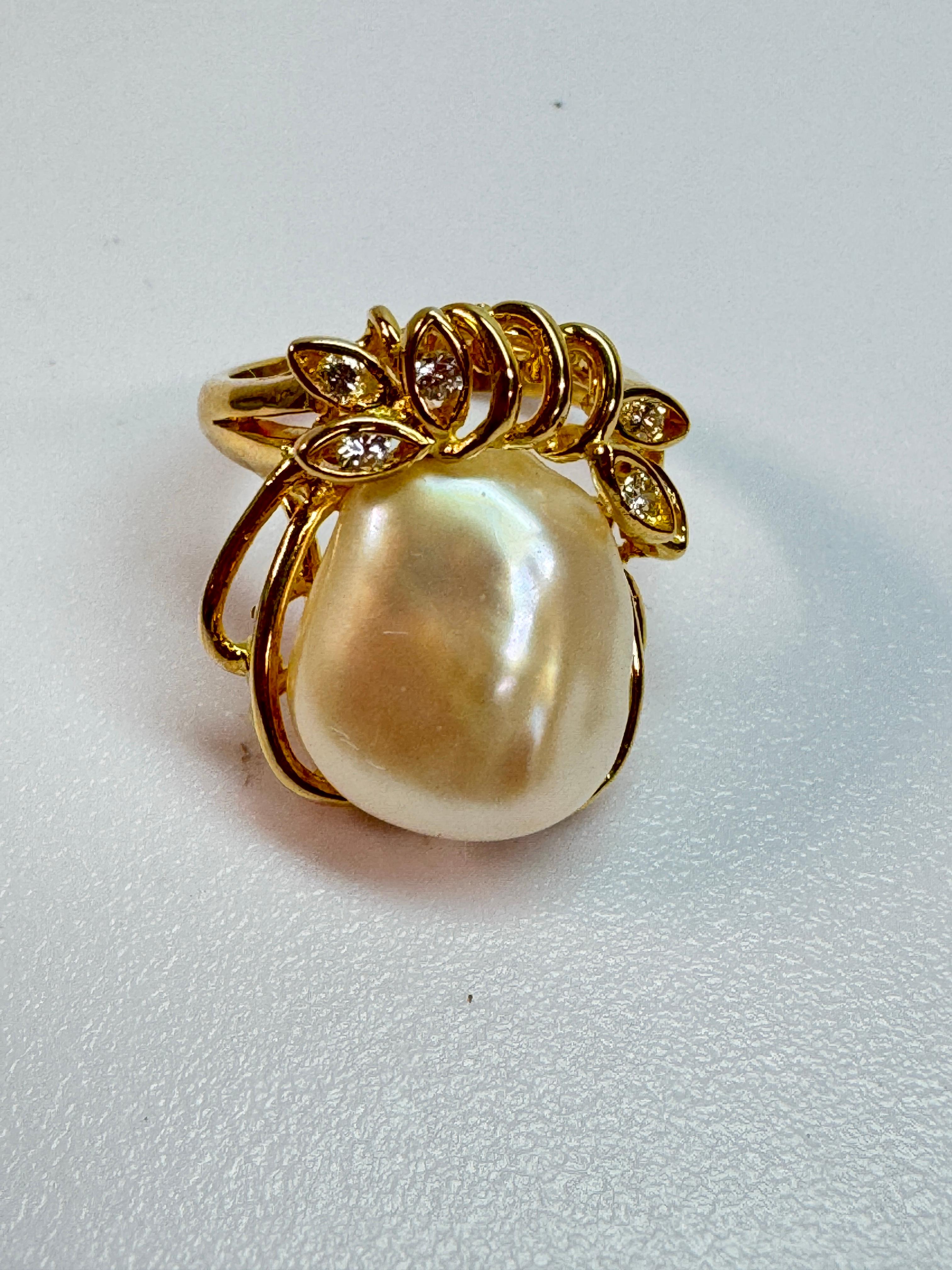 Yellow Gold Flat Freshwater Pearl Diamond Ring For Sale 1