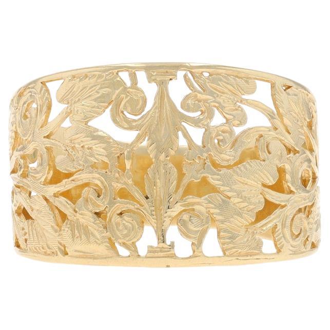 Anello floreale in oro giallo Fleur De Lis 14k in vendita