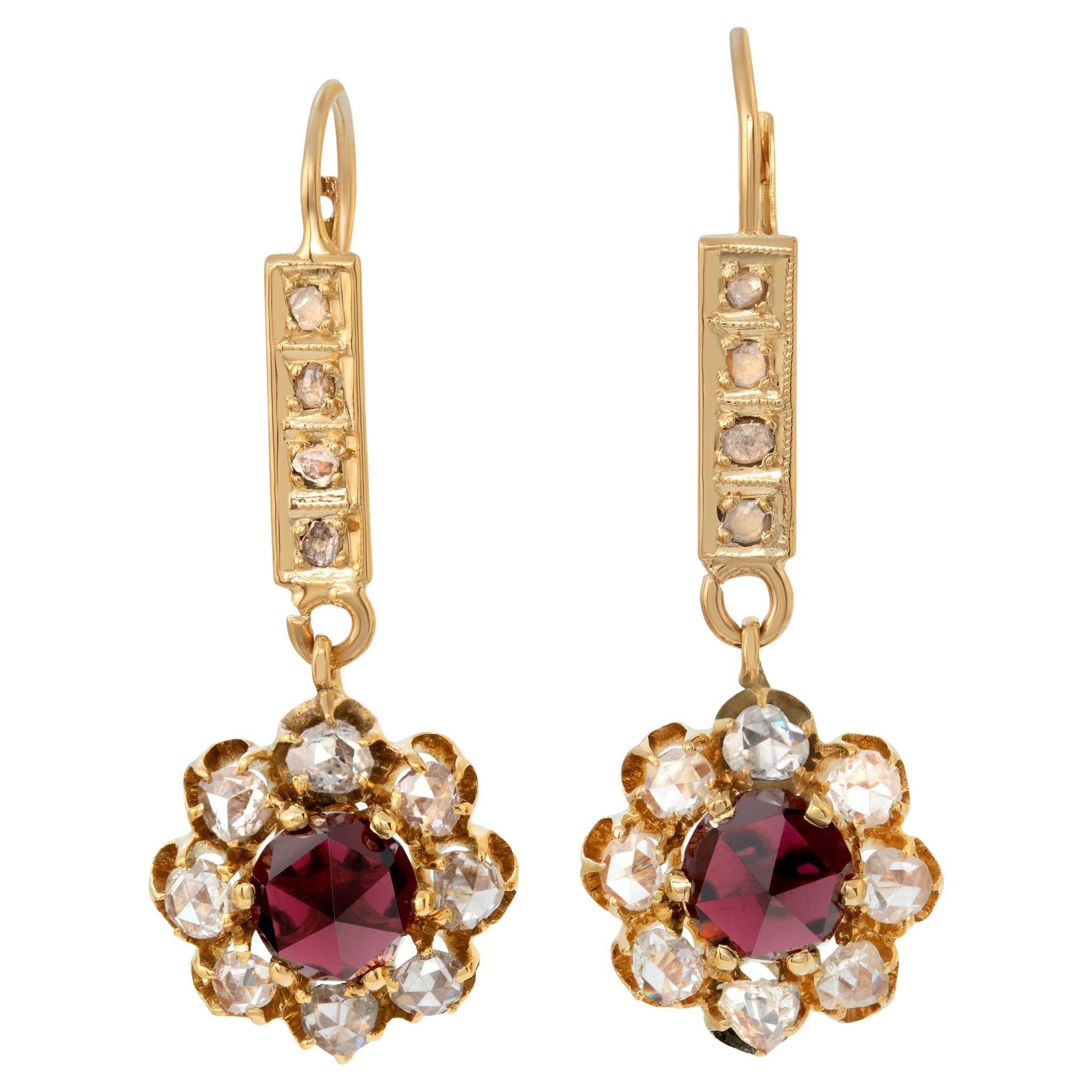 Yellow gold floral briolette rose cut diamond earrings For Sale