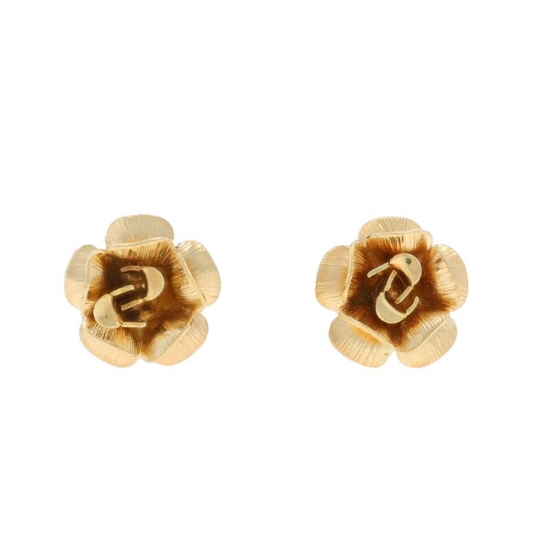 Contenuto del metallo: Oro giallo 14k

Stile: Borchia
Tipo di chiusura: Chiusura a farfalla
Tema: Fiore, Fiori

Misure

Altezza (da binari fissi): 13/16