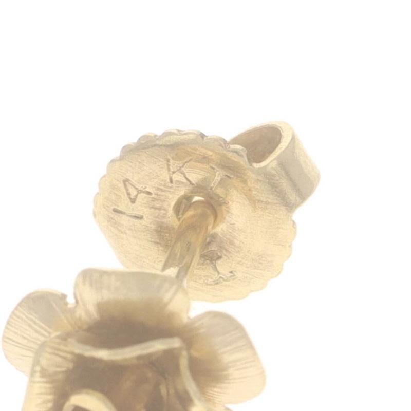 Orecchini a perno in oro giallo a forma di fiore - 14k Blossoms Pierced in vendita 1