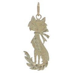 Yellow Gold Fluffy Cat Pendant - 10k Pet Feline