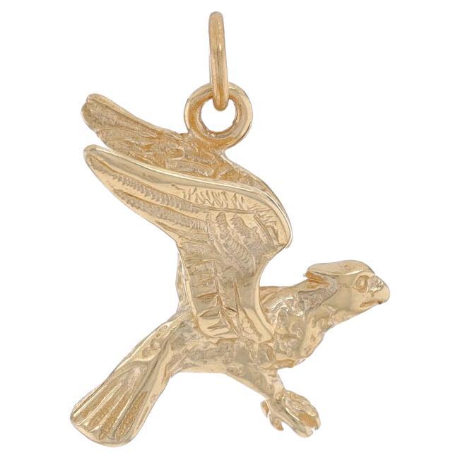 Yellow Gold Flying Bird Charm - 14k Fowl Wildlife Pendant For Sale