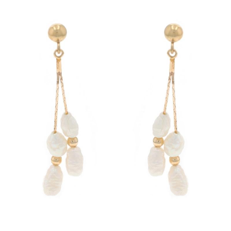 Pendientes colgantes de perlas de agua dulce de oro amarillo - 14k perforados en Excelente estado para la venta en Greensboro, NC