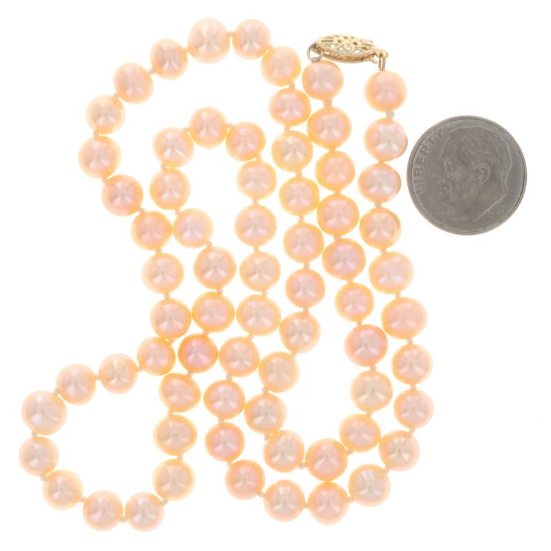 Donna Collana con fili annodati di perle d'acqua dolce in oro giallo da 18 1/2