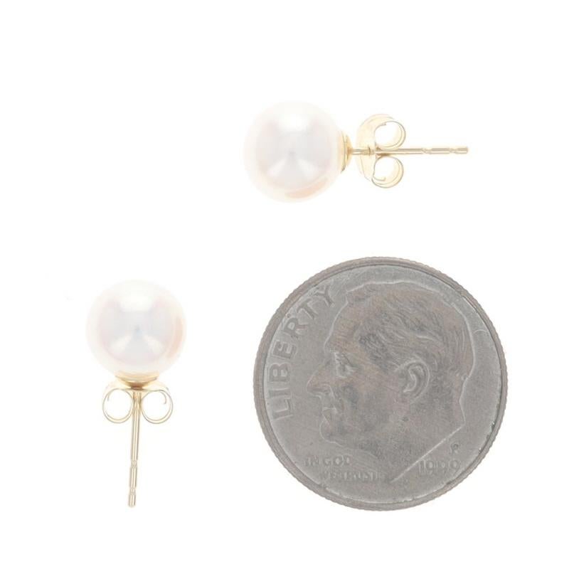 Women's Yellow Gold Freshwater Pearls Solitaire Stud Earrings 14k Round Pierced For Sale