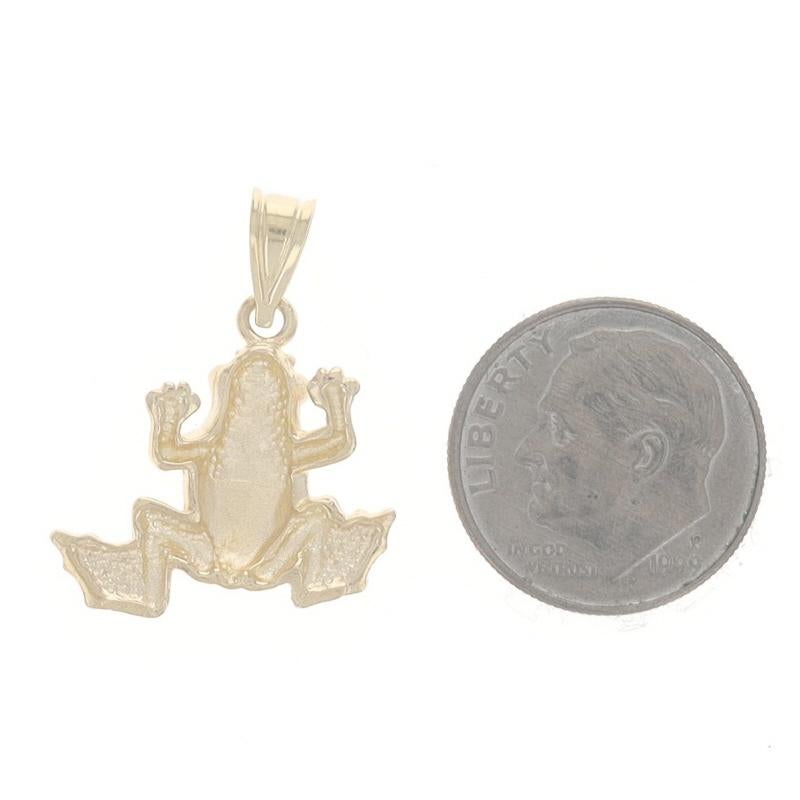 Pendentif Or Jaune Grenouille 14k Amphibie Pour femmes en vente