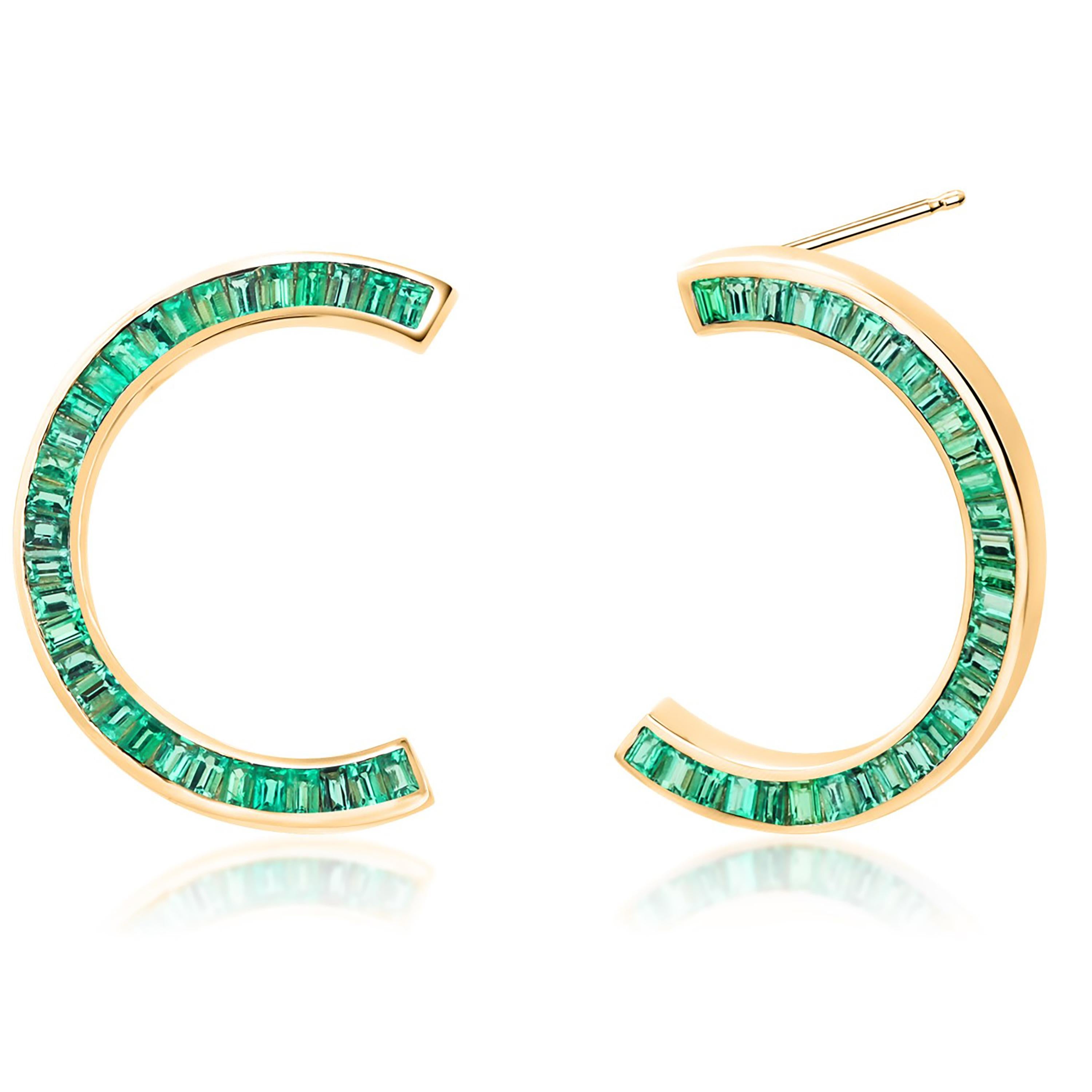Yellow Gold Front Facing Half Moon Earrings Baguette Emerald Weighing 7.20 Carat In New Condition For Sale In New York, NY