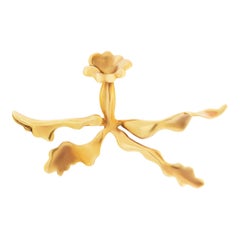 Vintage Yellow gold frosty orchid brooch
