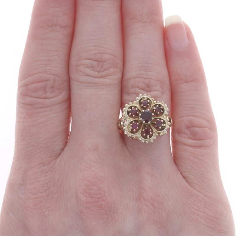 Round Cut Yellow Gold Garnet Cluster Cocktail Ring - 14k Round .60ctw Flower For Sale