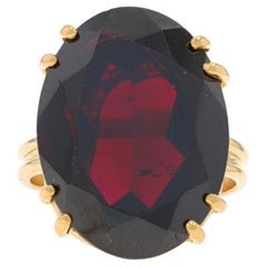 Yellow Gold Garnet Cocktail Solitaire Ring - 18k Oval 17.50ct Italy