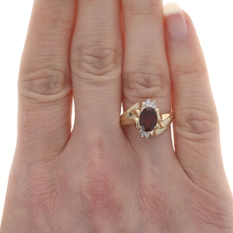 Oval Cut Yellow Gold Garnet & Diamond Bypass Ring - 10k Oval 1.40ct For Sale