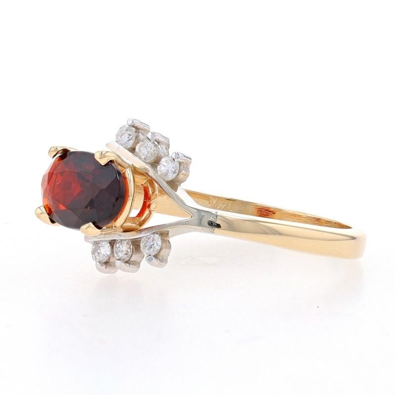 Yellow Gold Garnet & Diamond Ring - 14k Oval 1.80ctw Asymmetrical In Excellent Condition For Sale In Greensboro, NC