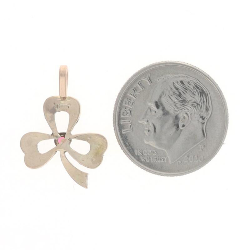 Yellow Gold Garnet Pearl Victorian Three-Leaf Clover Pendant 9k Antique Shamrock In Excellent Condition In Greensboro, NC