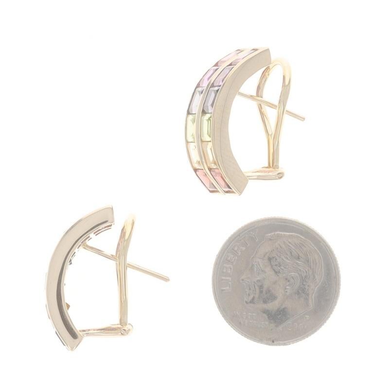 Yellow Gold Garnet Peridot Iolite J-Hoop Earrings 14k Sq 5.20ctw Rainbow Stripe In Excellent Condition For Sale In Greensboro, NC