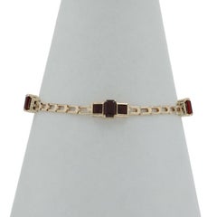 Bracciale Station in oro giallo con granato da 7" - Catena con smeraldo e quadrato da 4,50 carati in 14k