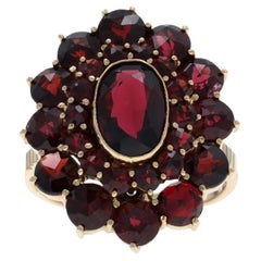 Yellow Gold Garnet Vintage Cluster Cocktail Ring -14k Oval
Rose 9.40ctw Flower