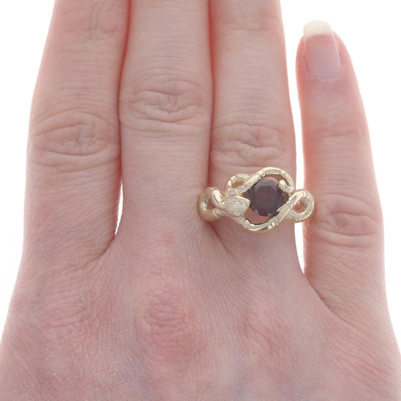 Round Cut Yellow Gold Garnet Vintage Coiled Snake Solitaire Ring 14k Rnd1.60ct EternalLove For Sale