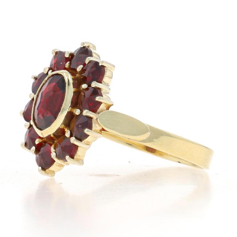 Yellow Gold Garnet Vintage Halo Ring - 14k Point Cut Round & Oval 1.67ctw Floral In Good Condition For Sale In Greensboro, NC