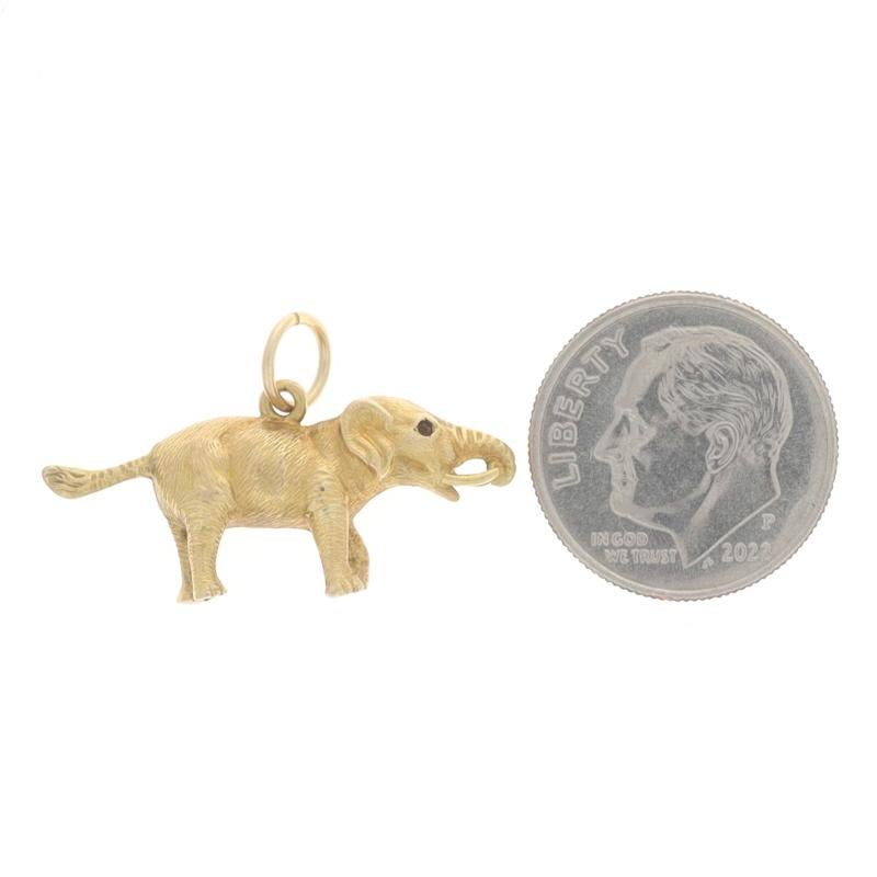 Yellow Gold Garnet Walking Elephant Charm - 14k Round Cabochon Pachyderm Pendant In Excellent Condition For Sale In Greensboro, NC