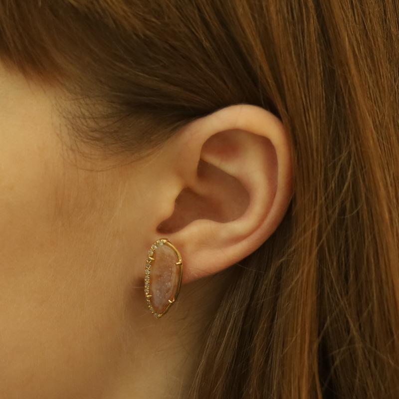 Yellow Gold Geode & Diamond Large Stud Earrings - 18k .40ctw Pierced In New Condition For Sale In Greensboro, NC