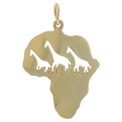 Yellow Gold Giraffe Charm 9k African Safari