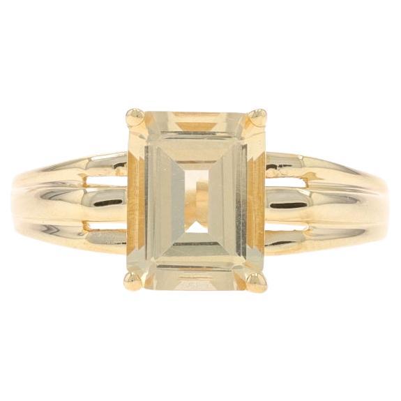 Anillo solitario de oro amarillo con berilo dorado - 14k talla esmeralda 1,79ct acanalado en venta