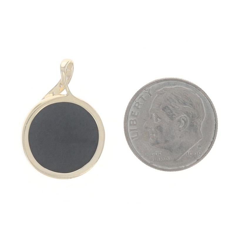 Pendentif en or jaune avec diamant Goldenite - 14k Cabochon rond Excellent état - En vente à Greensboro, NC