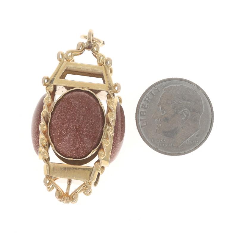 Donna Charm Lanterna d'epoca in oro giallo 18k Cabochon ovale in vendita