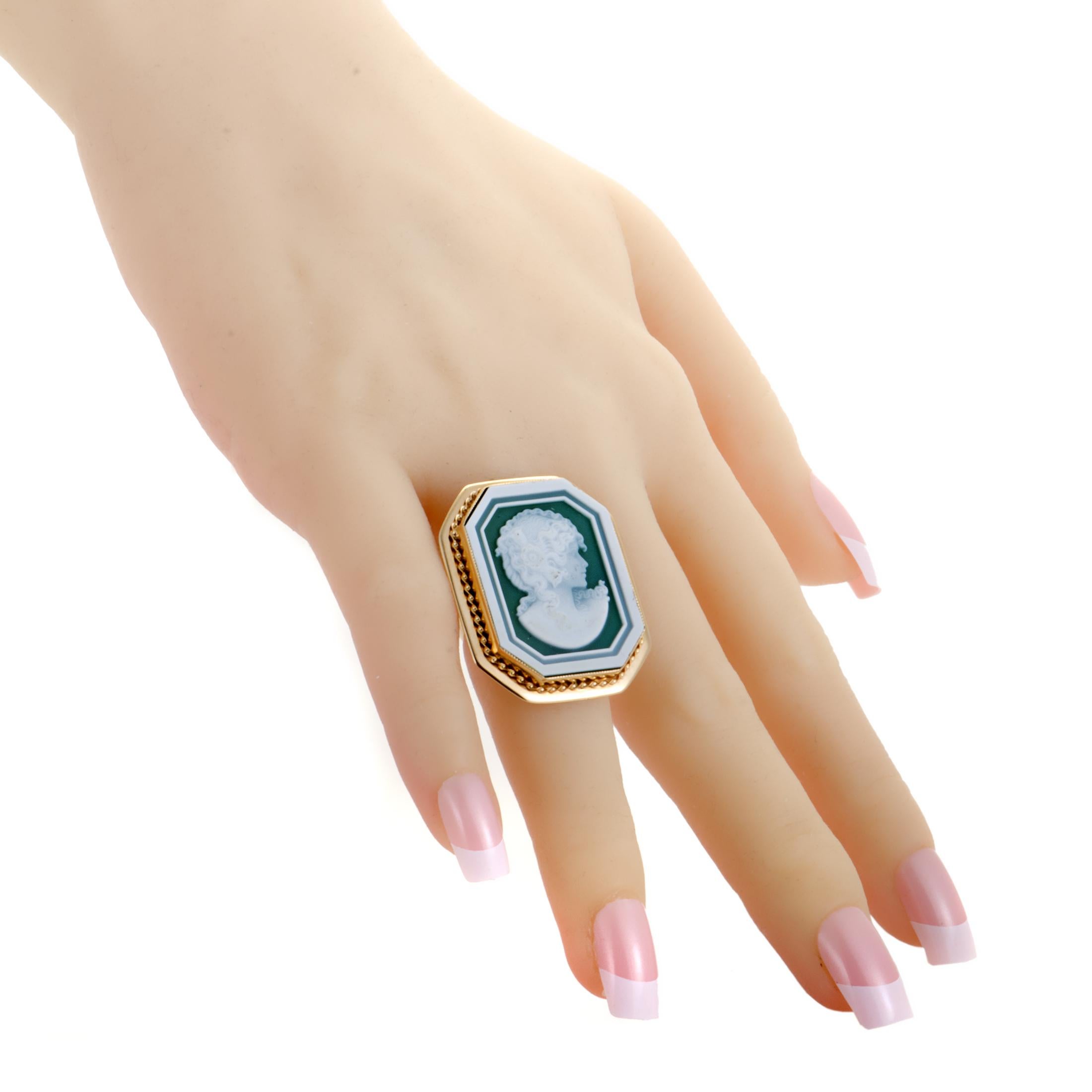Women's Yellow Gold Green Agate Cameo Large Ring