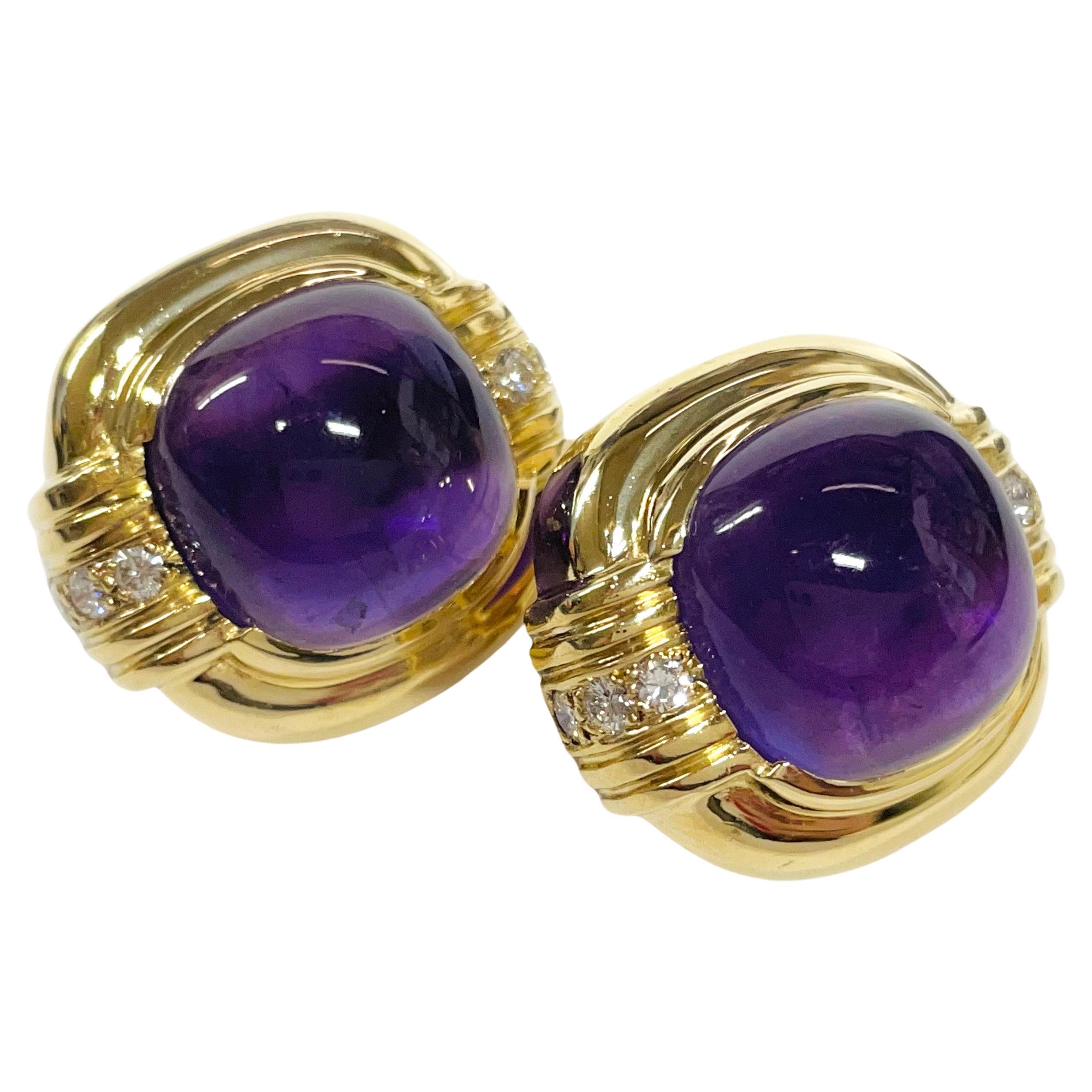 Orecchini con ametista cabochon e diamanti in oro giallo Gump's