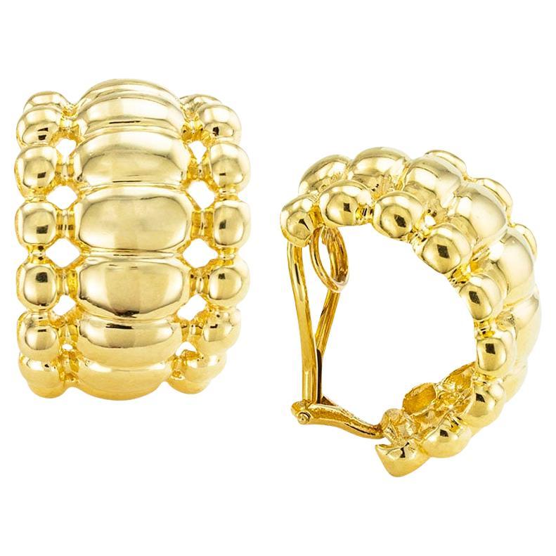 Boucles d'oreilles à pince en or jaune Circa 1980