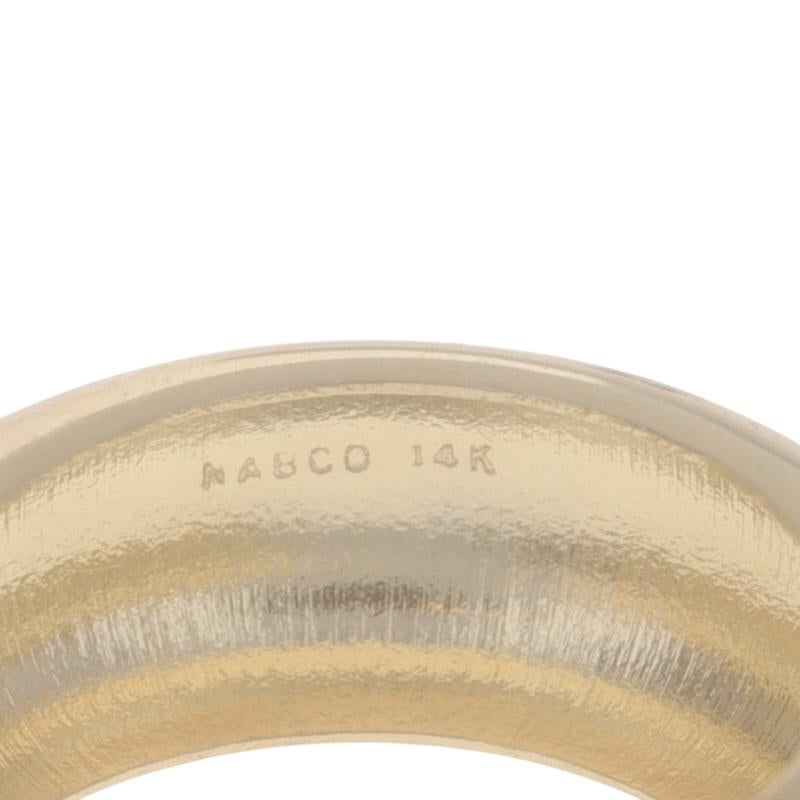 Orecchini a cerchio in oro giallo 14k in vendita 1