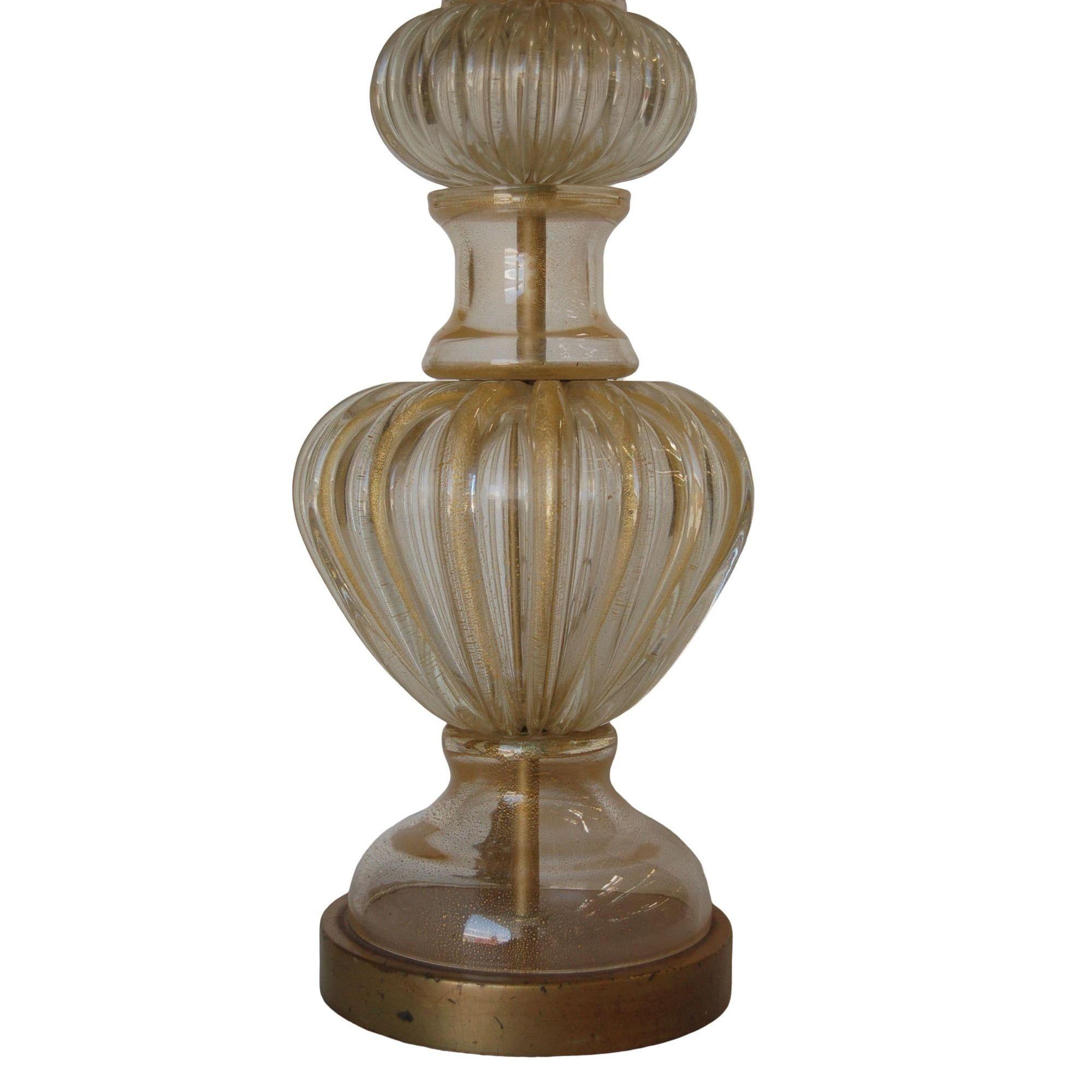 Yellow Gold Hand Blown Barovier Style Murano Glass Table Lamp For Sale 2