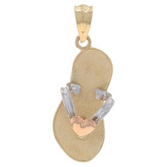 Gelbgold Herz Flip-Flop Anhänger - 14k Sommer-Fußbekleidungssandalen-Sandalen aus Gelbgold