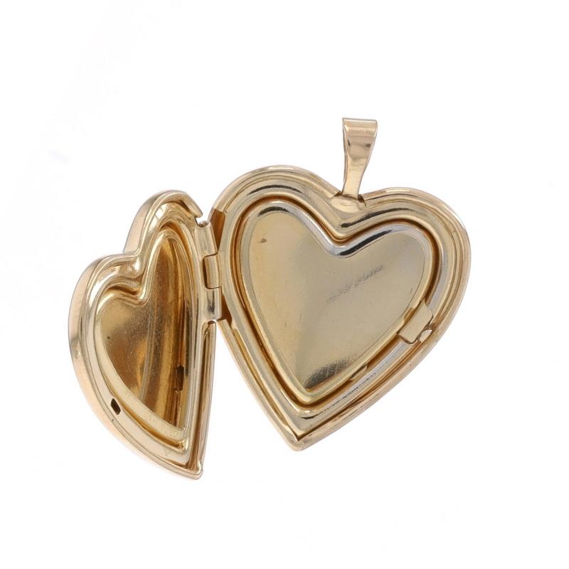 Yellow Gold Heart Locket Pendant - 14k Love Two Frames In Excellent Condition For Sale In Greensboro, NC
