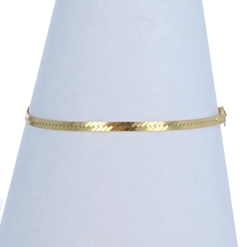 Women's Yellow Gold Herringbone Chain Bracelet 6 3/4