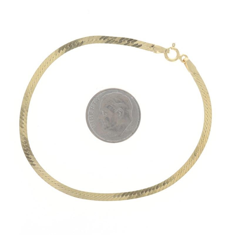 Yellow Gold Herringbone Chain Bracelet 6 3/4