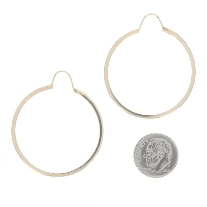 Women's Yellow Gold Hoop Earrings - 14k Round Pierced For Sale