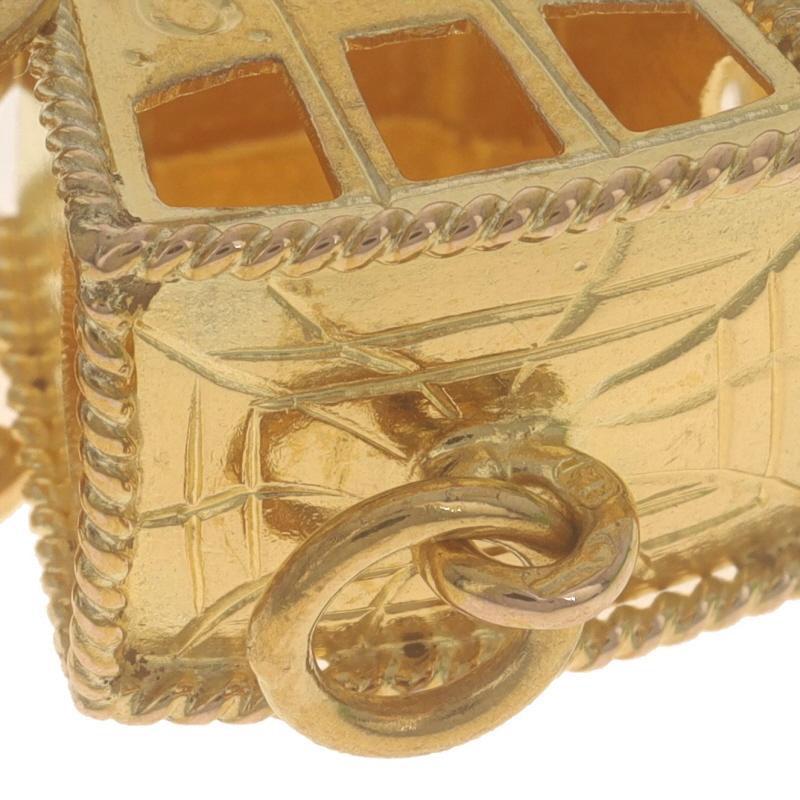Yellow Gold Horse-Drawn Carriage Charm - 18k Covered Transportation Moves For Sale 1