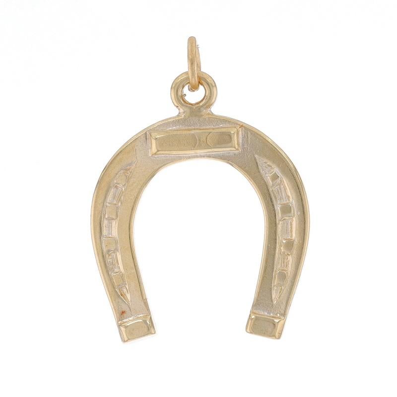 Metal Content: 14k Yellow Gold

Theme: Horseshoe, Good Luck

Measurements

Tall (from stationary bail): 31/32
