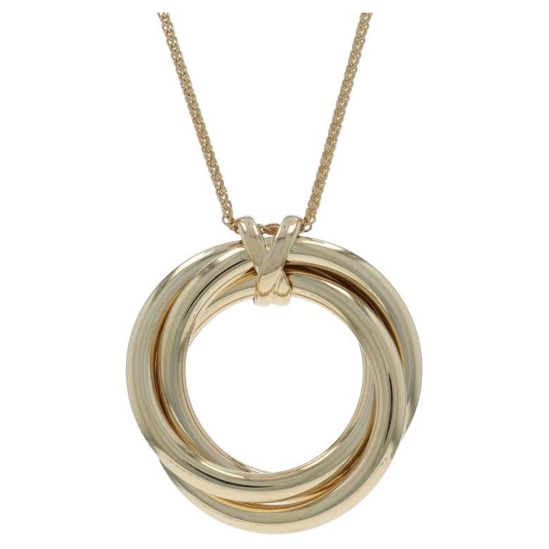 Collar Colgante Triple Círculo Entrelazado de Oro Amarillo 18" - 14k en venta
