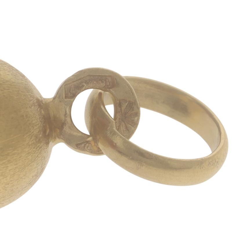 Pendentif unisexe en or jaune en forme de corne italienne 18k Porte-bonheur en vente 2