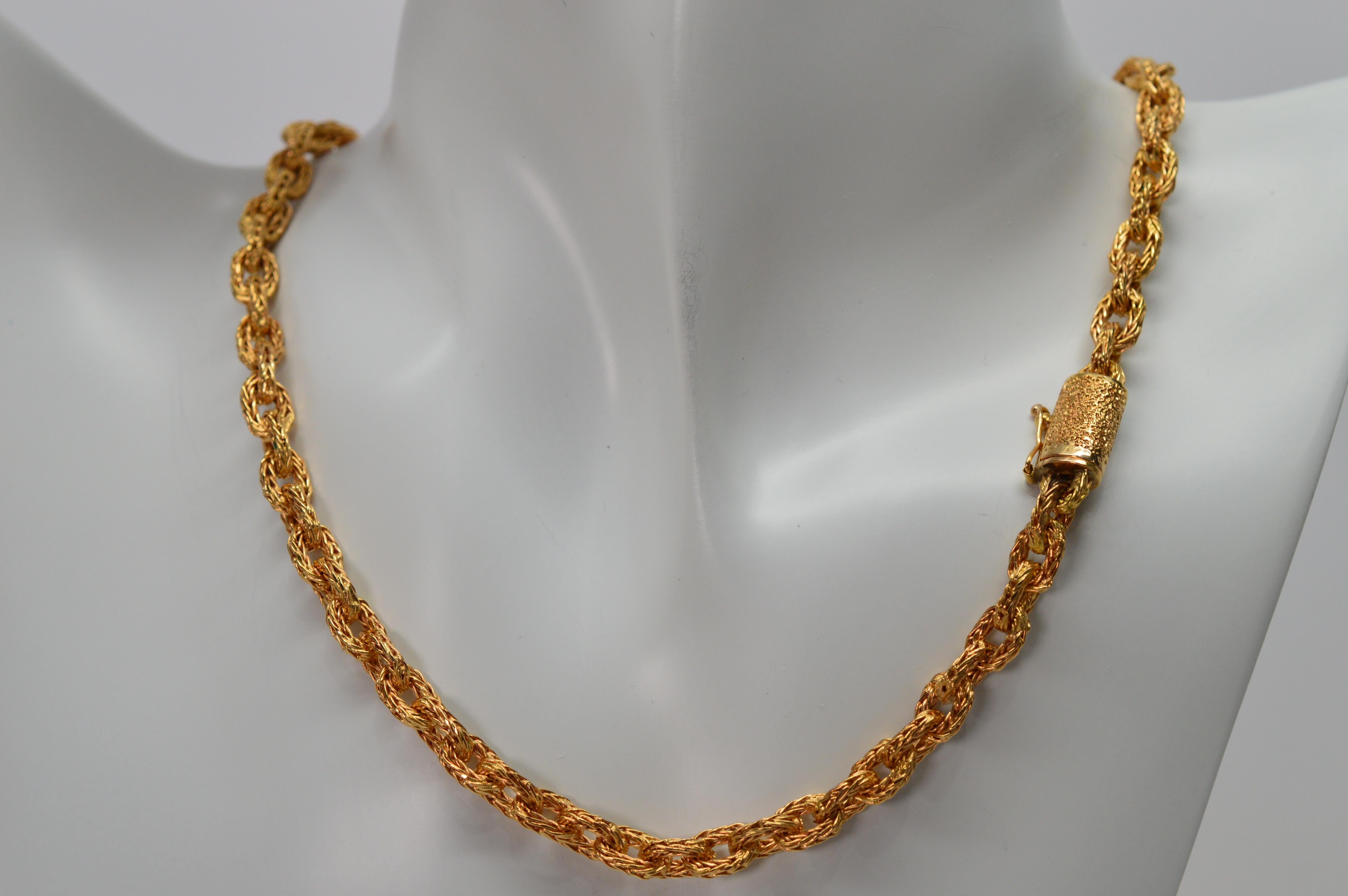 18 Karat Yellow Gold Italian Woven Rustic Link Cable Chain Necklace 3
