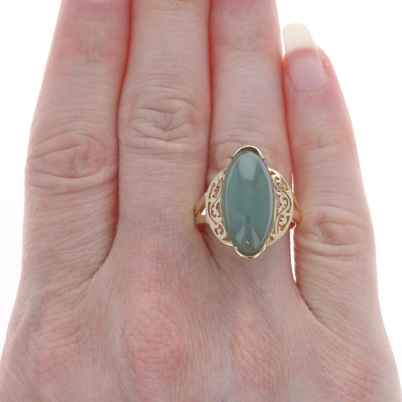 Yellow Gold Jadeite Cocktail Solitaire Ring - 18k Marquise Cabochon In Good Condition For Sale In Greensboro, NC