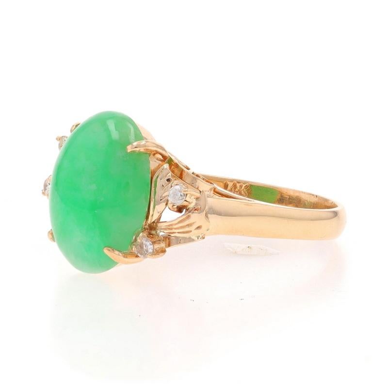 Bague en or jaune 14 carats avec jadéite cabochon ovale 4,15 carats Excellent état - En vente à Greensboro, NC
