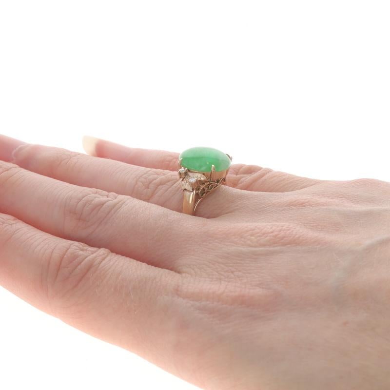 Bague en or jaune 14 carats avec jadéite cabochon ovale 4,15 carats Pour femmes en vente