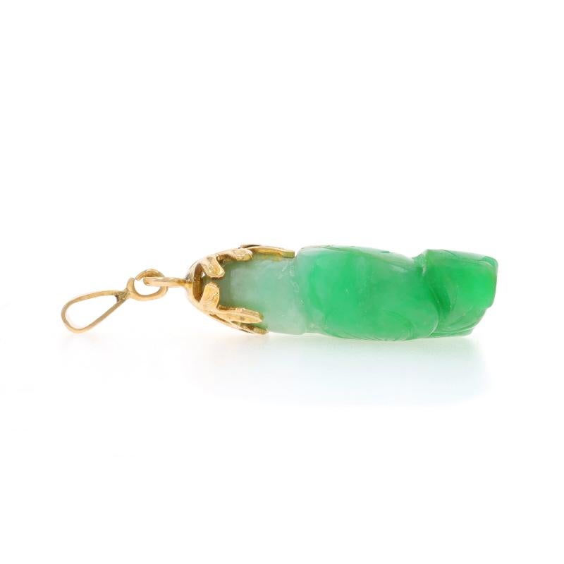 Yellow Gold Jadeite Floral Carved Pendant 14k Botanical In Excellent Condition For Sale In Greensboro, NC