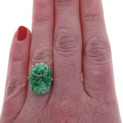 Yellow Gold Jadeite Vintage Cocktail Solitaire Ring - 14k Carved Flowers